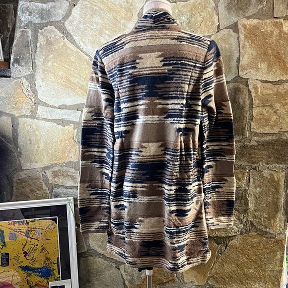 Striped Open Front Jacket - Picture 3 of 6